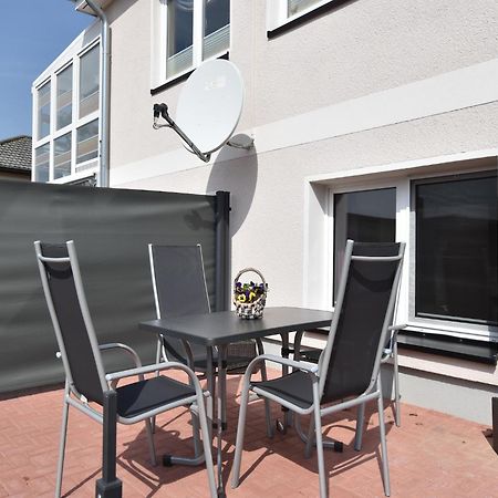 Apartment With Terrace In Warnkenhagen Warnkenhagen  Extérieur photo