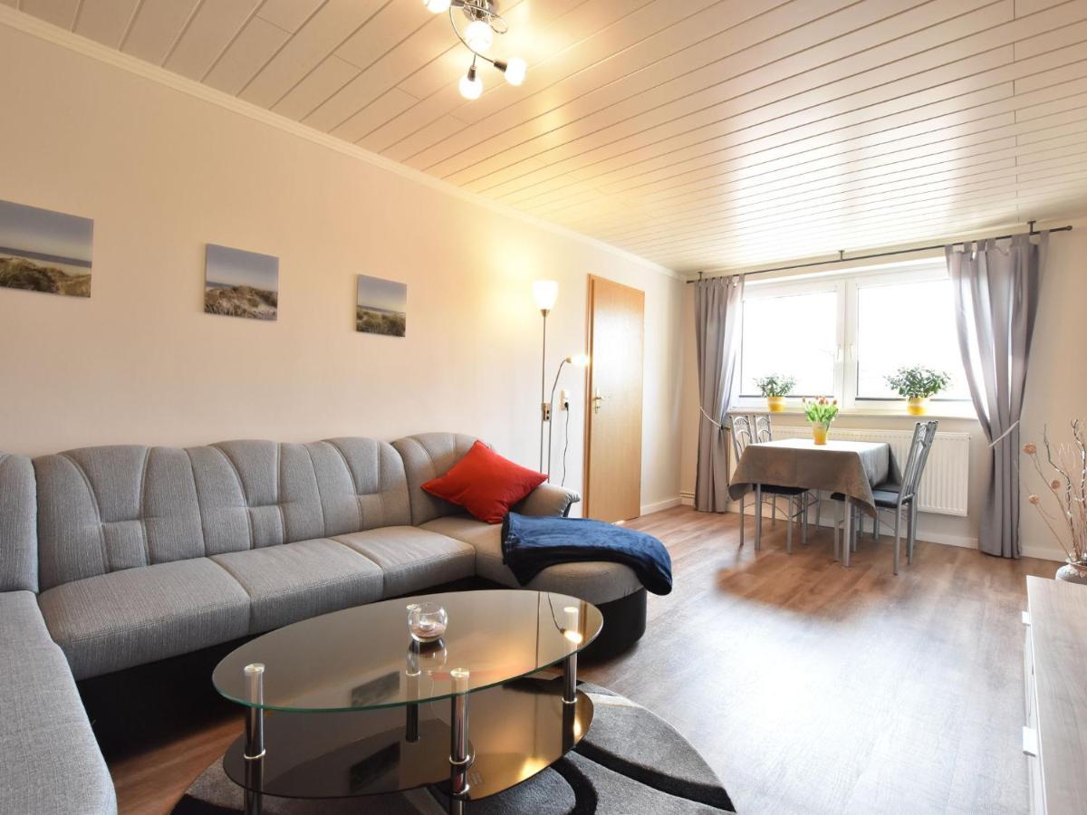 Apartment With Terrace In Warnkenhagen Warnkenhagen  Chambre photo